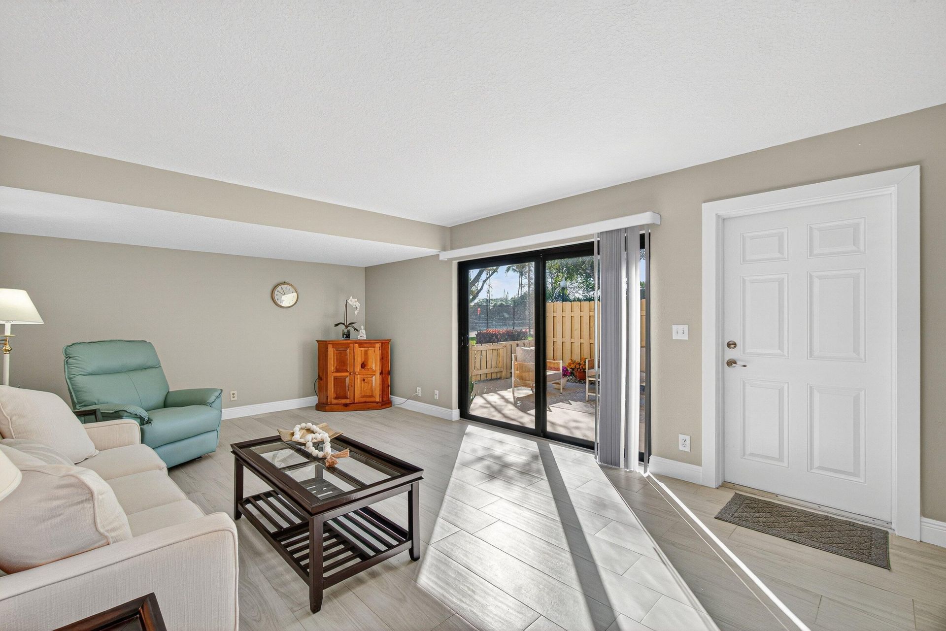 865 NW 29th Avenue, Unit D, Delray Beach, FL 33445 Photo