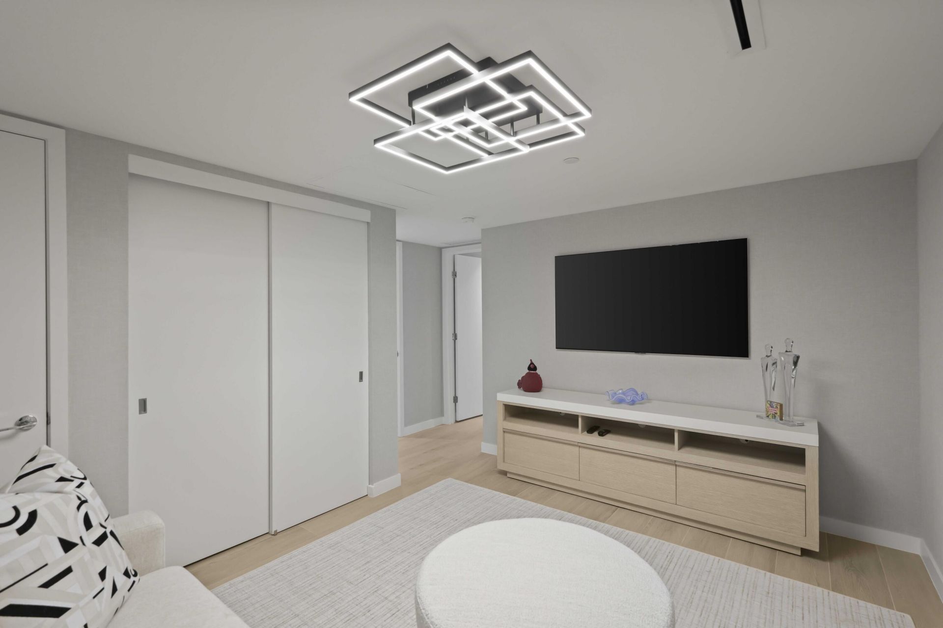 1116 N Ocean Boulevard, Unit 805, Pompano Beach, FL 33062 Photo