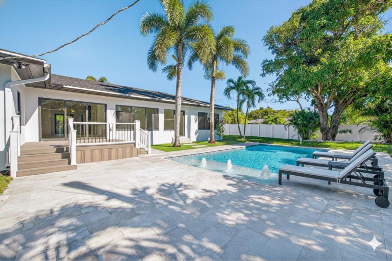 1004 Avon Road, West Palm Beach, FL 33401 Photo