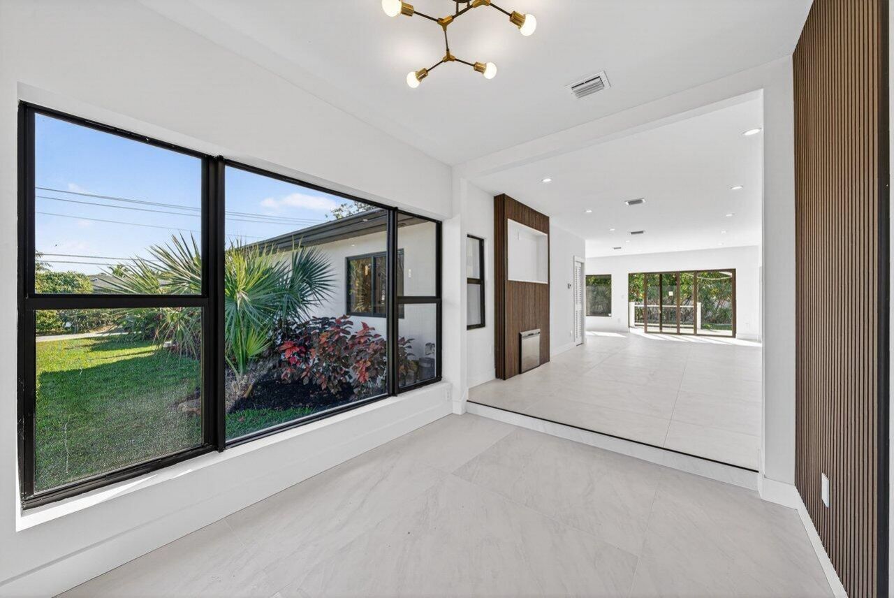 1004 Avon Road, West Palm Beach, FL 33401 Photo