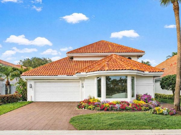 5239 Suffolk Drive, Boca Raton, FL 33496