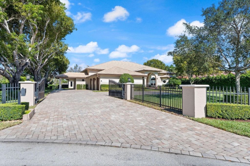 11831 NW 9th St, Plantation, FL 33325 Photo