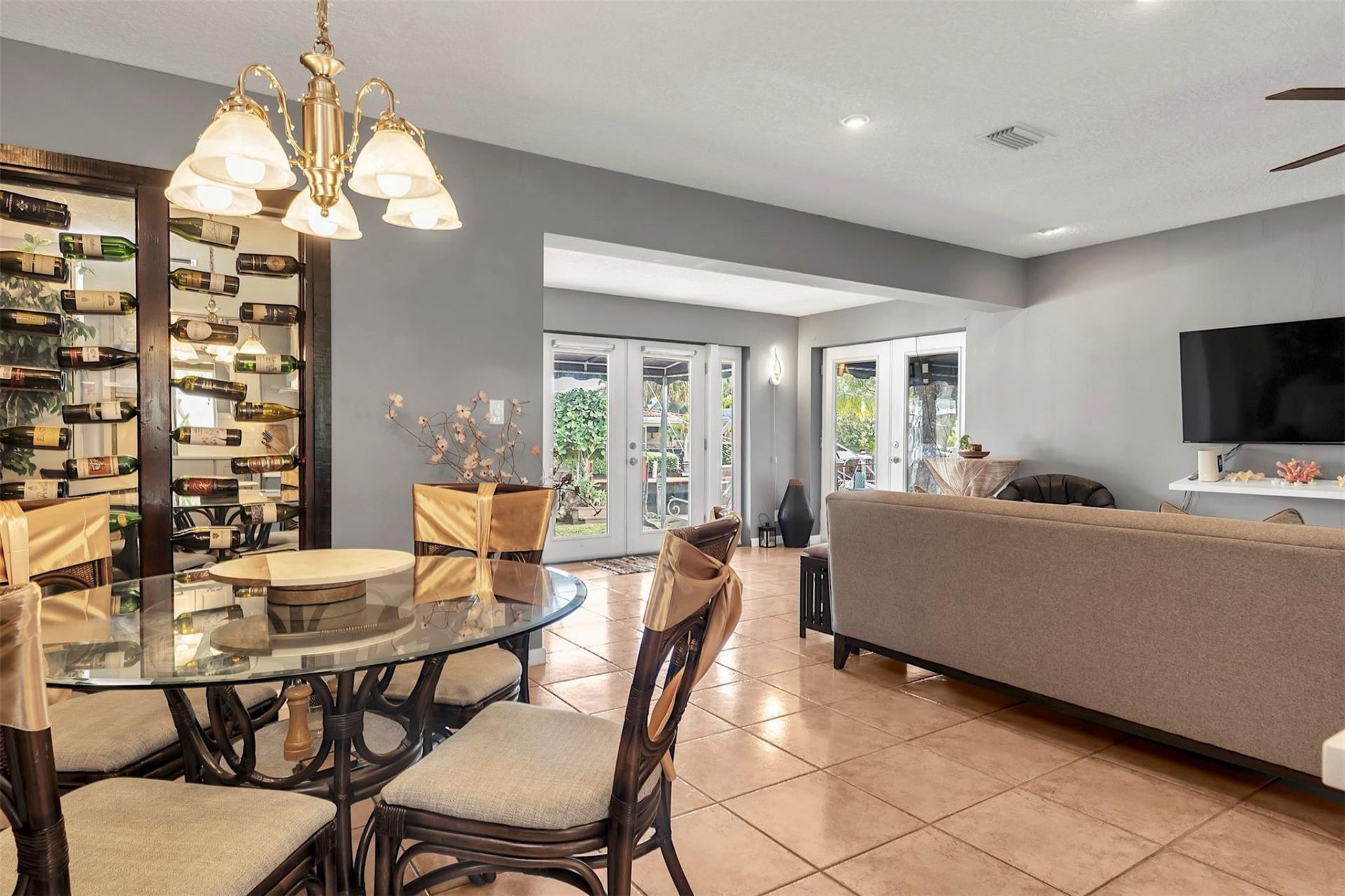 2100 SW 23rd Terrace, Fort Lauderdale, FL 33312 Photo