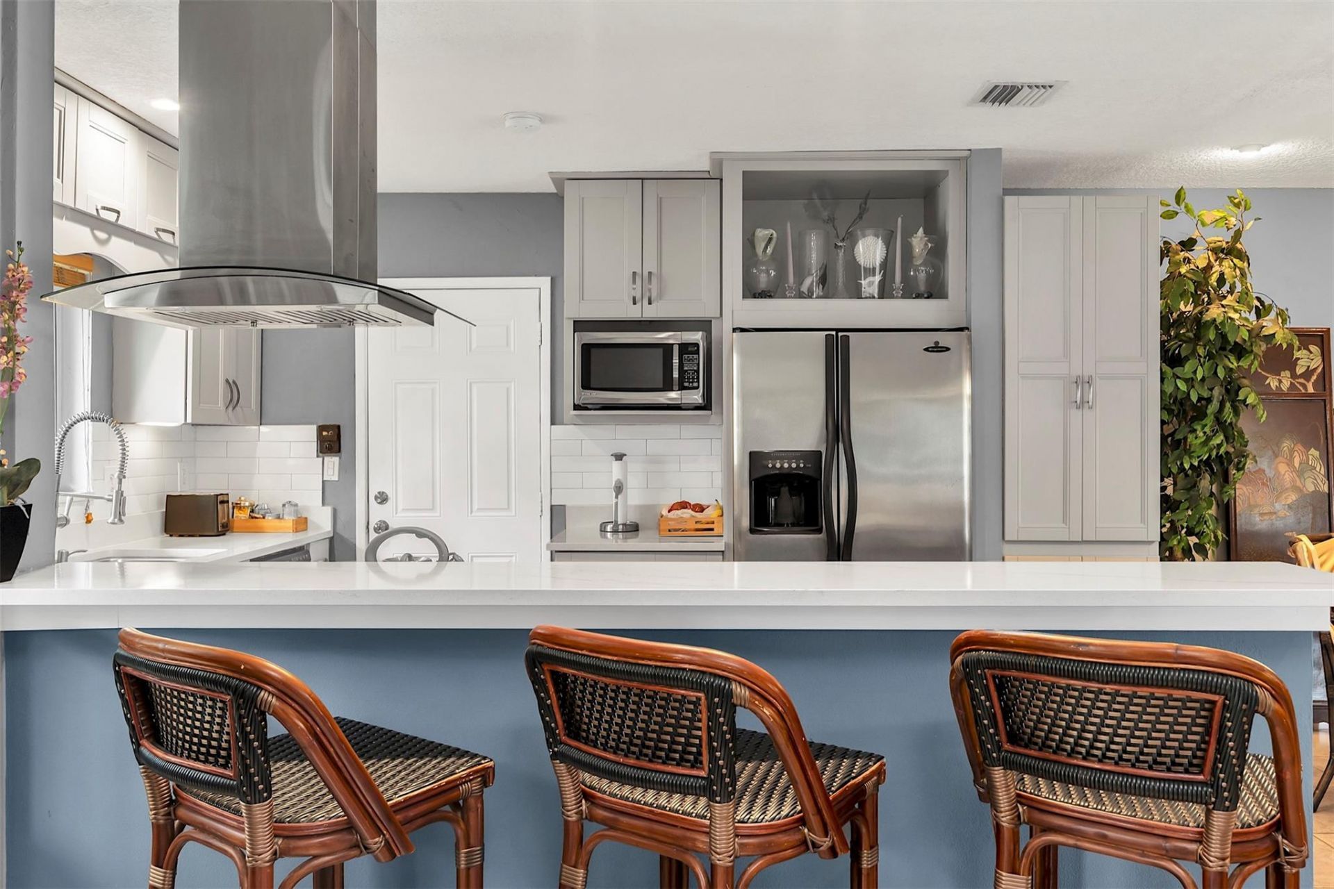 2100 SW 23rd Terrace, Fort Lauderdale, FL 33312 Photo