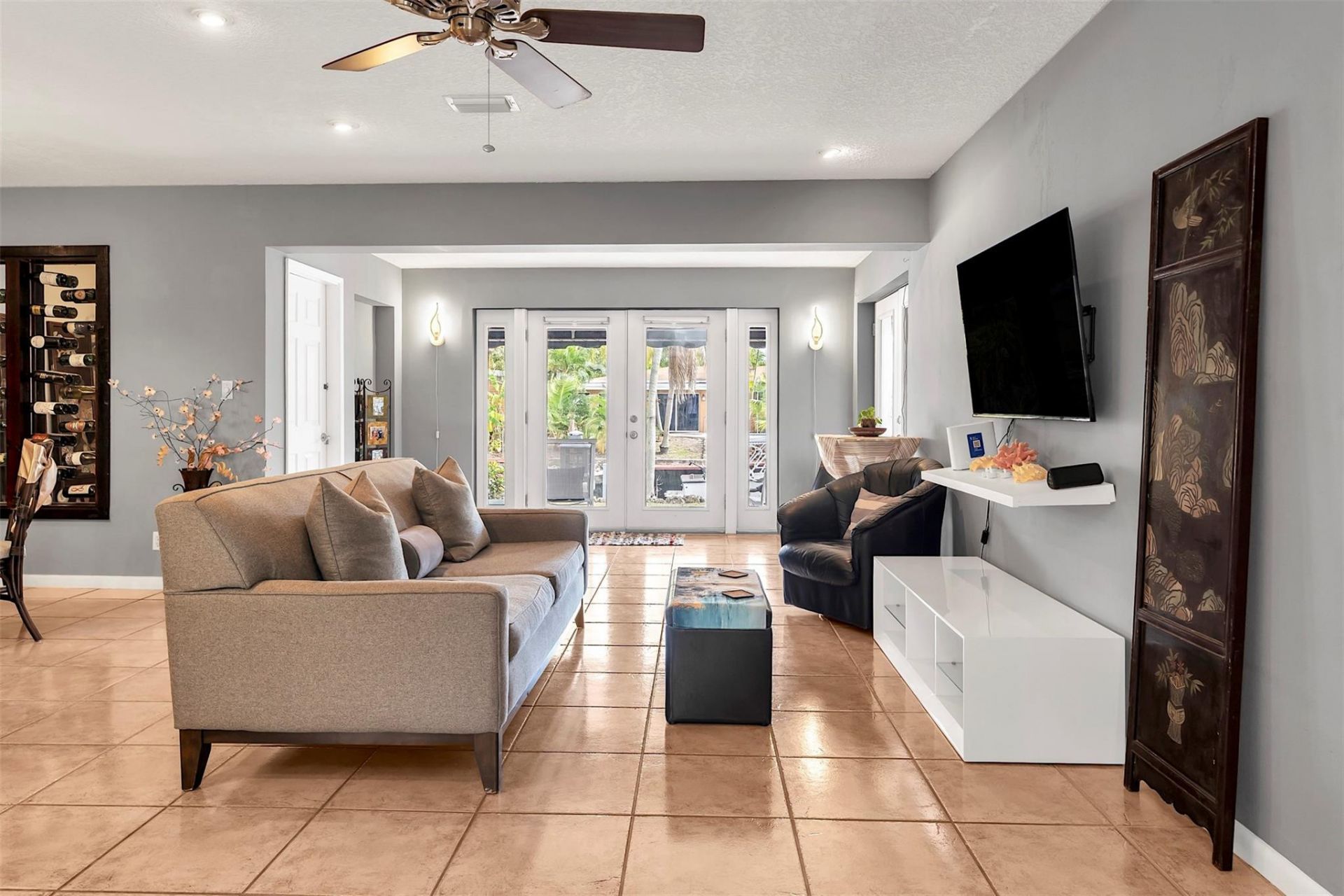 2100 SW 23rd Terrace, Fort Lauderdale, FL 33312 Photo