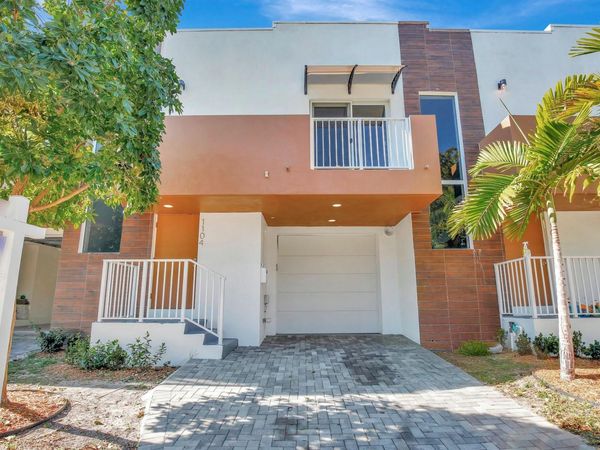 1106 S 20th Ave, Hollywood, FL 33020