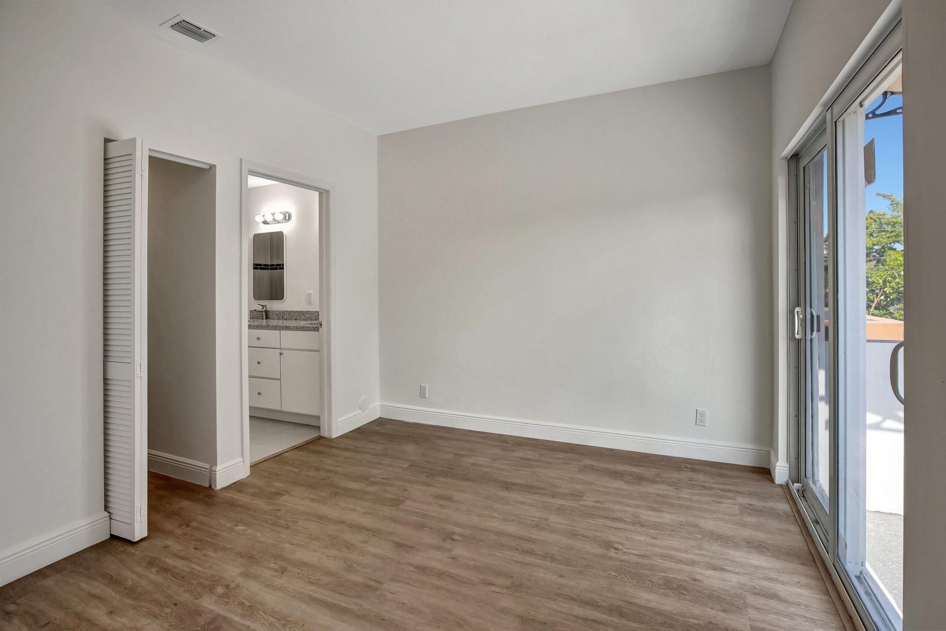 1106 S 20th Avenue, Hollywood, FL 33020 Photo