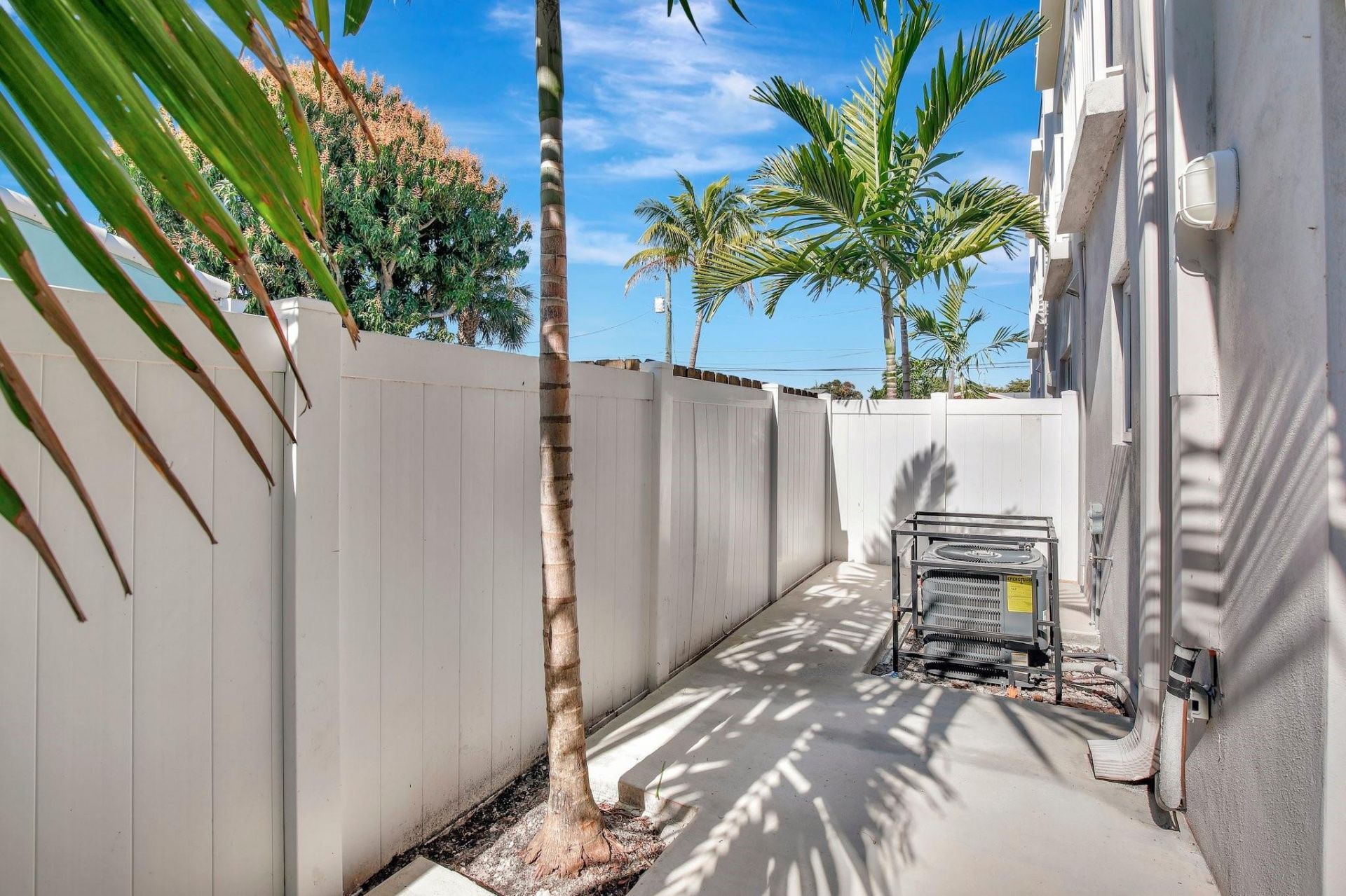 1106 S 20th Avenue, Hollywood, FL 33020 Photo