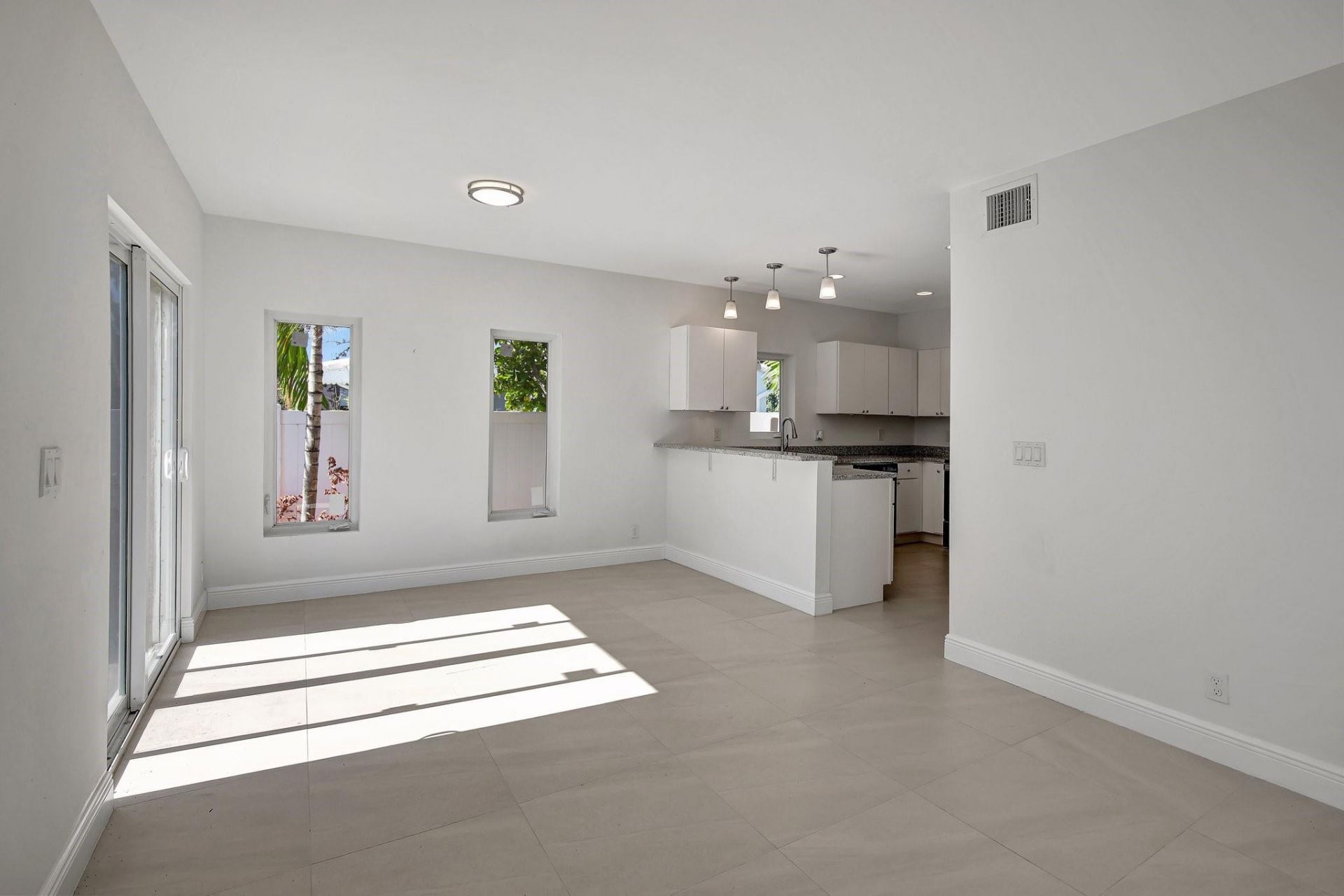 1106 S 20th Avenue, Hollywood, FL 33020 Photo