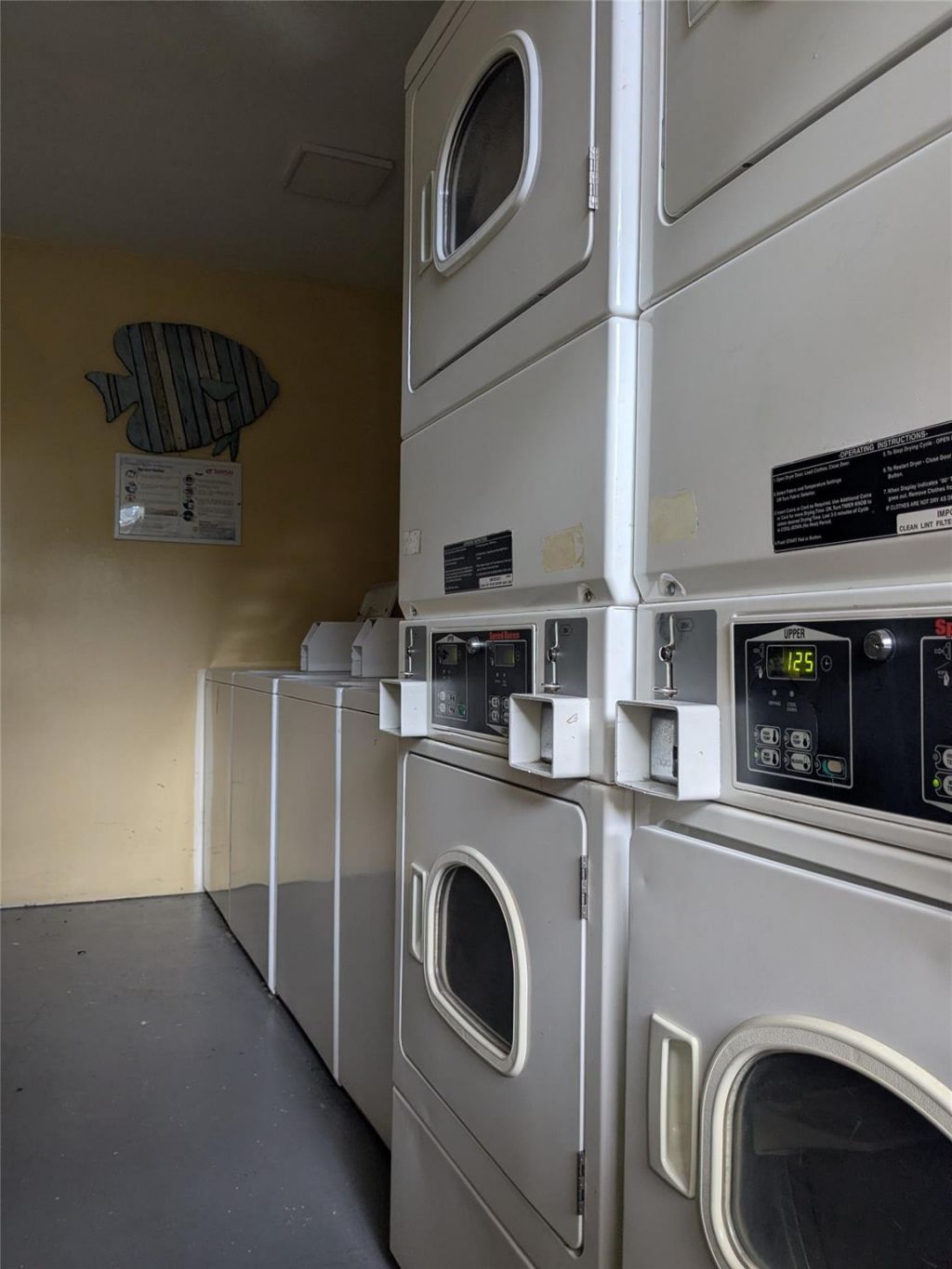 815 Middle River Drive, Unit 215, Fort Lauderdale, FL 33304 Photo