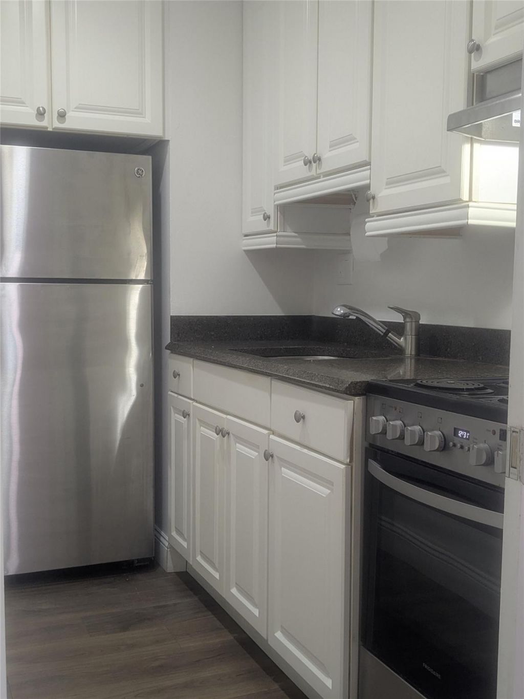 815 Middle River Drive, Unit 215, Fort Lauderdale, FL 33304 Photo