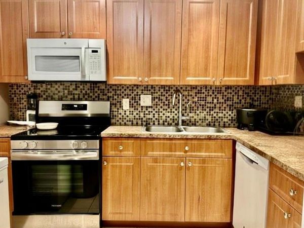 5985 Del Lago Circle, Unit 223, Sunrise, FL 33313