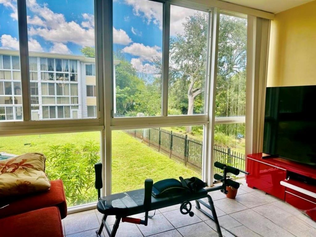 5985 Del Lago Circle, Unit 223, Sunrise, FL 33313 Photo