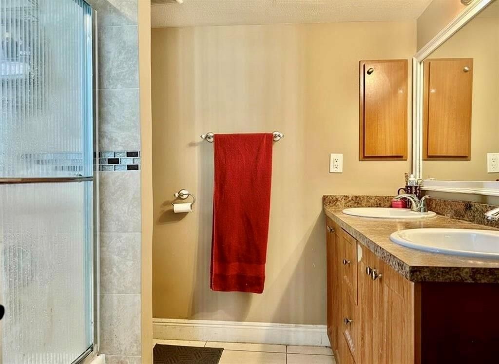 5985 Del Lago Circle, Unit 223, Sunrise, FL 33313 Photo