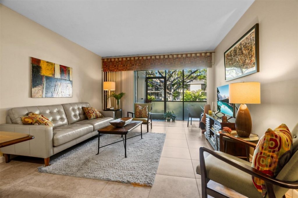 3939 NE 5th Ave, Unit F103, Boca Raton, FL 33431 Photo