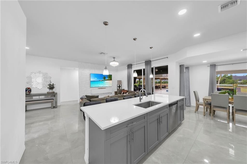 7881 Buckingham Rd, Fort Myers, FL 33905 Photo