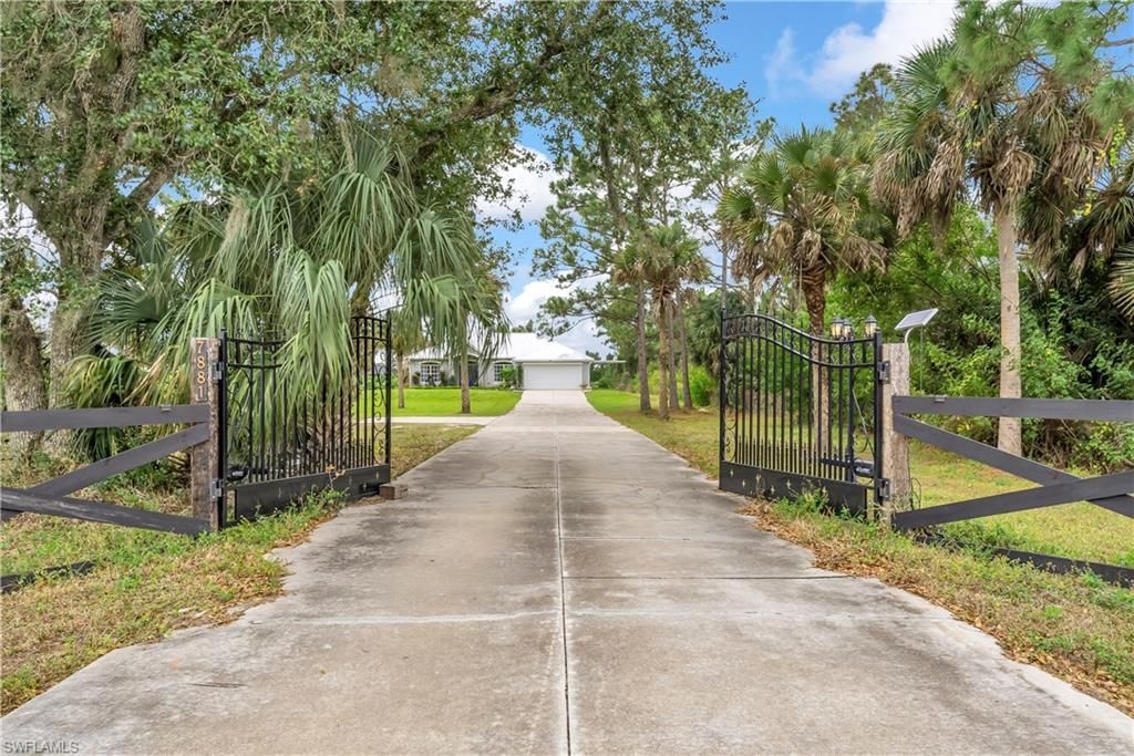 7881 Buckingham Rd, Fort Myers, FL 33905 Photo