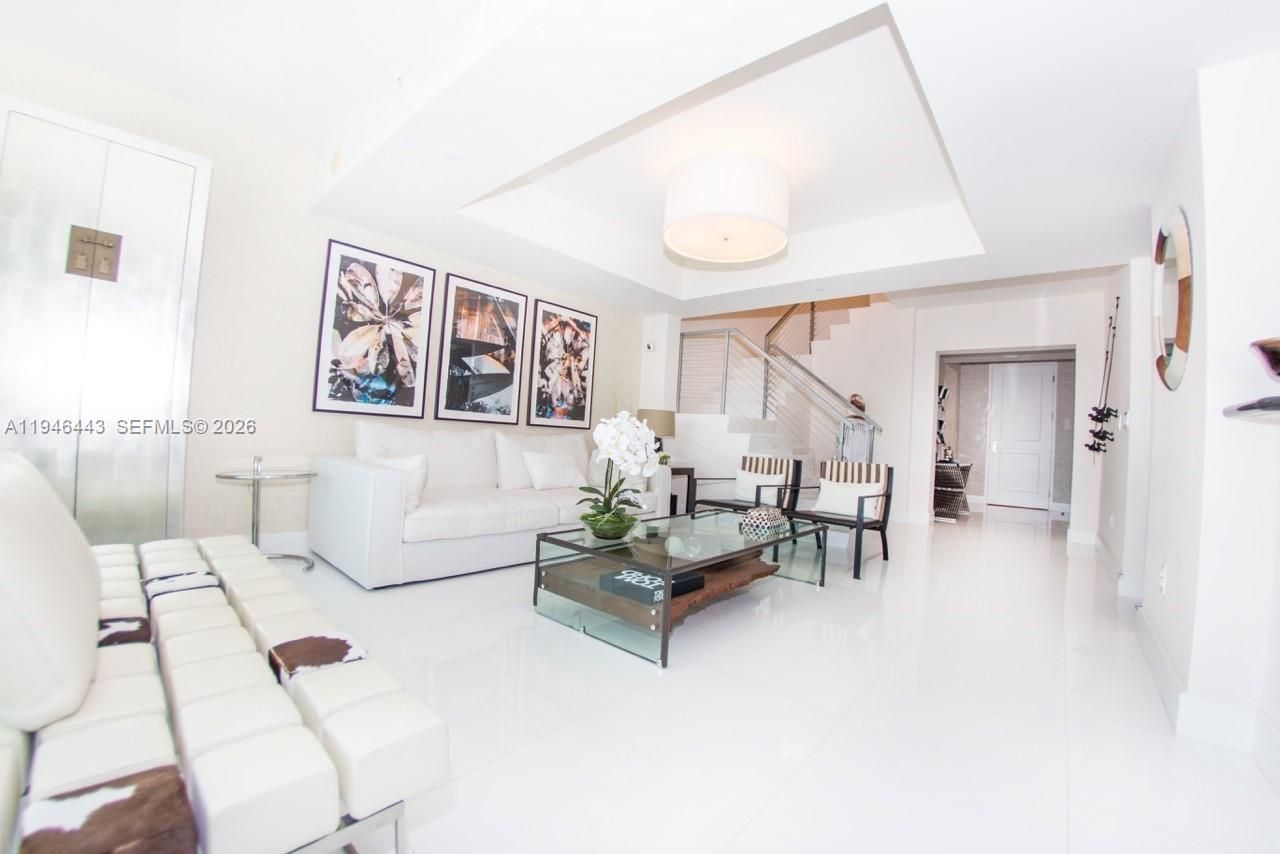 3301 NE 183rd St , Unit 902, Aventura, FL 33160 Photo