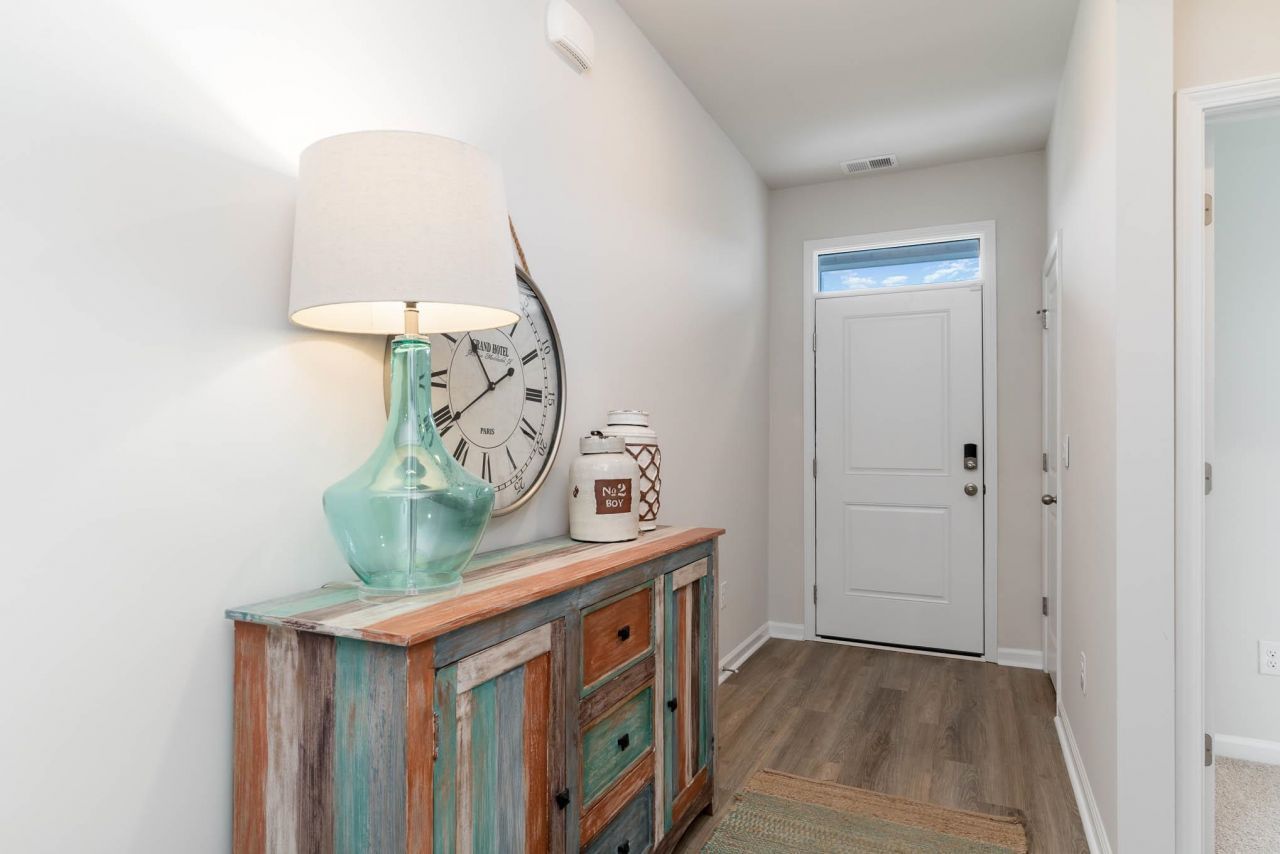 310 Ridley St Photo 3