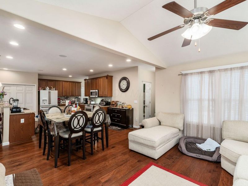 1005 Legacy Lane, Pataskala, OH 43062 Photo 12