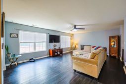 229 Oak Lea Dr. photo 4