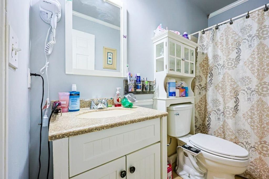 229 Oak Lea Dr. Photo 23