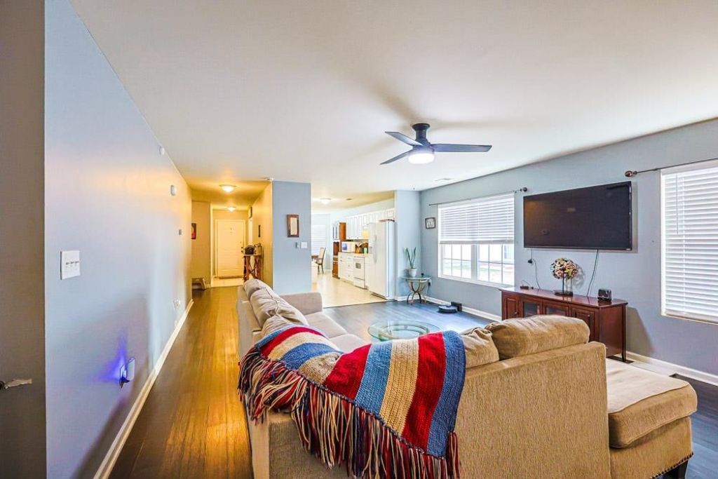 229 Oak Lea Dr. Photo 5