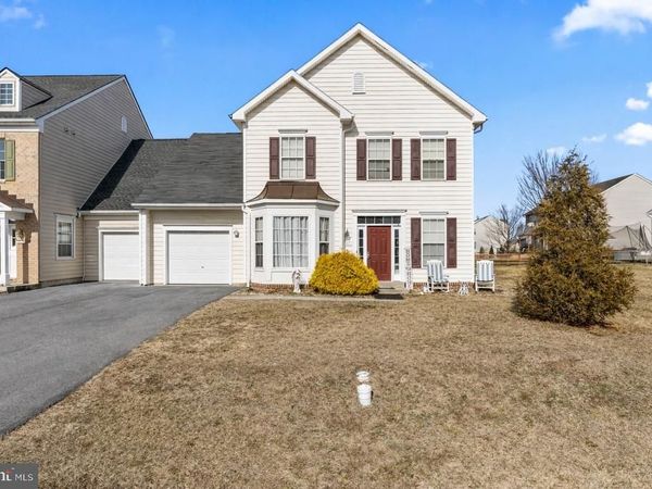 3659 ROLLING HILLS DRIVE, GREENCASTLE, PA 17225