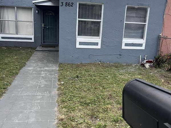 20932 NW 39TH Avenue NW, Miami, FL 33054