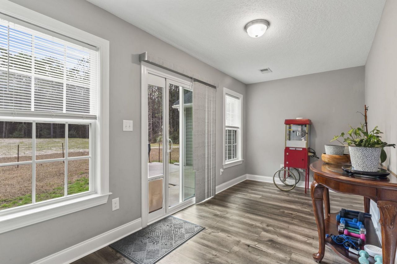 1930 West Homewood Rd. Photo 14