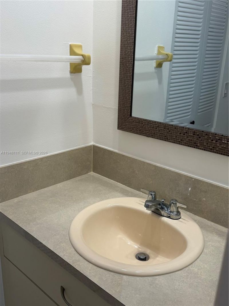 7150 Indian Creek Dr, Unit 505, Miami Beach, FL 33141 Photo