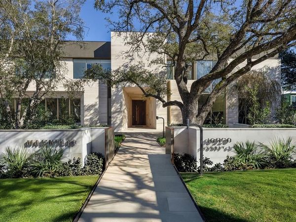 10920 Strait Lane, Dallas, TX 75229