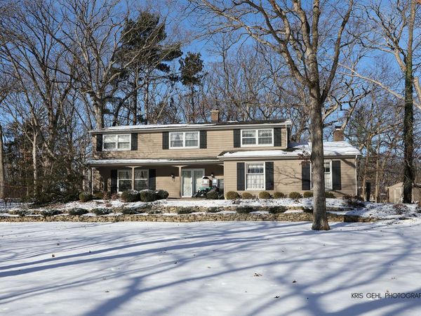 22182 W Little Pond Road, Kildeer, IL 60047