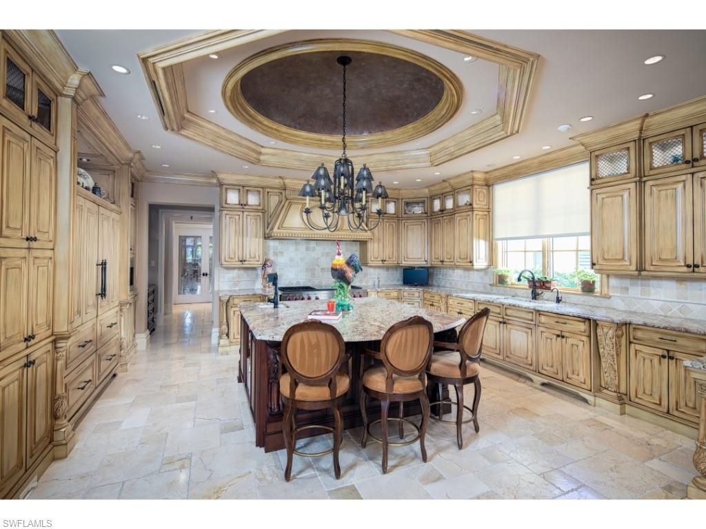 1979 4th St S, Naples, FL 34102 Photo