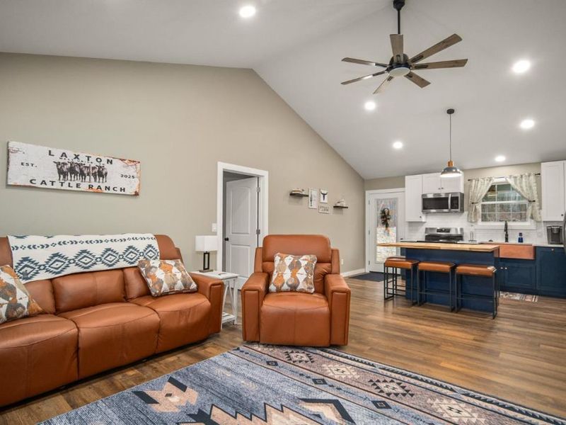 1431 Grange Hall Road, Oliver Twp, OH 45693 Photo 7