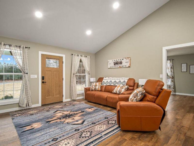 1431 Grange Hall Road, Oliver Twp, OH 45693 Photo 8