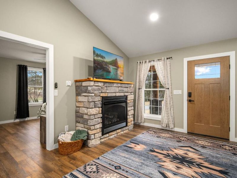 1431 Grange Hall Road, Oliver Twp, OH 45693 Photo 9