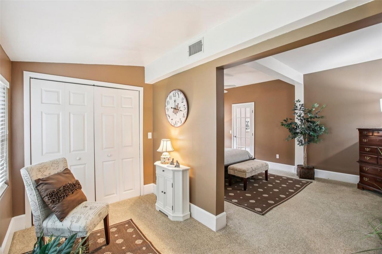 501 32nd Avenue N, Saint Petersburg, FL 33704 Photo