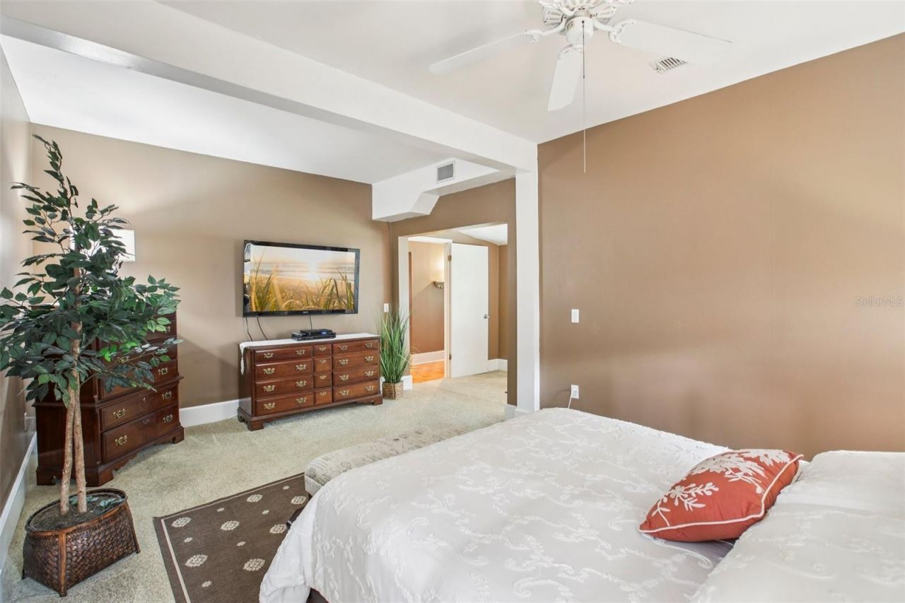 501 32nd Avenue N, Saint Petersburg, FL 33704 Photo