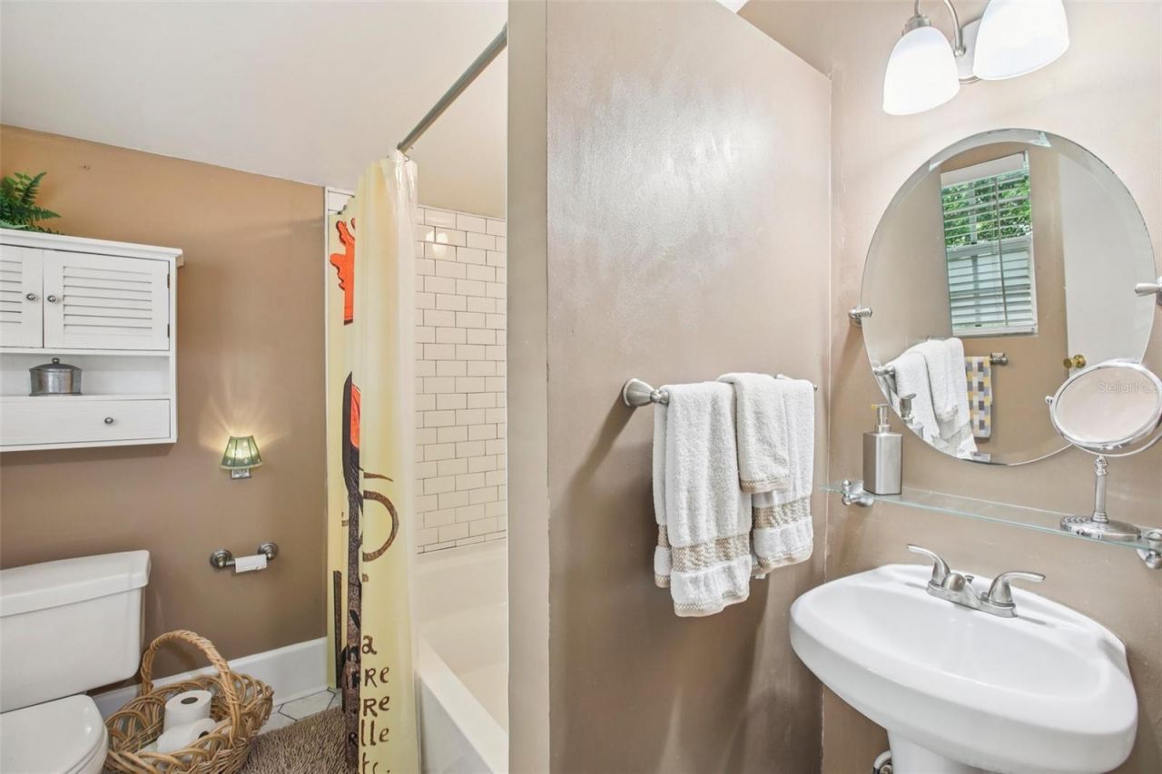 501 32nd Avenue N, Saint Petersburg, FL 33704 Photo