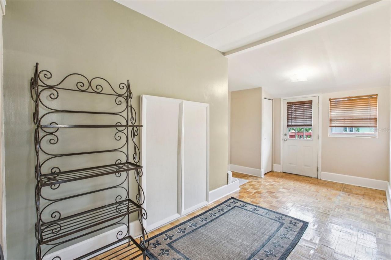 501 32nd Avenue N, Saint Petersburg, FL 33704 Photo