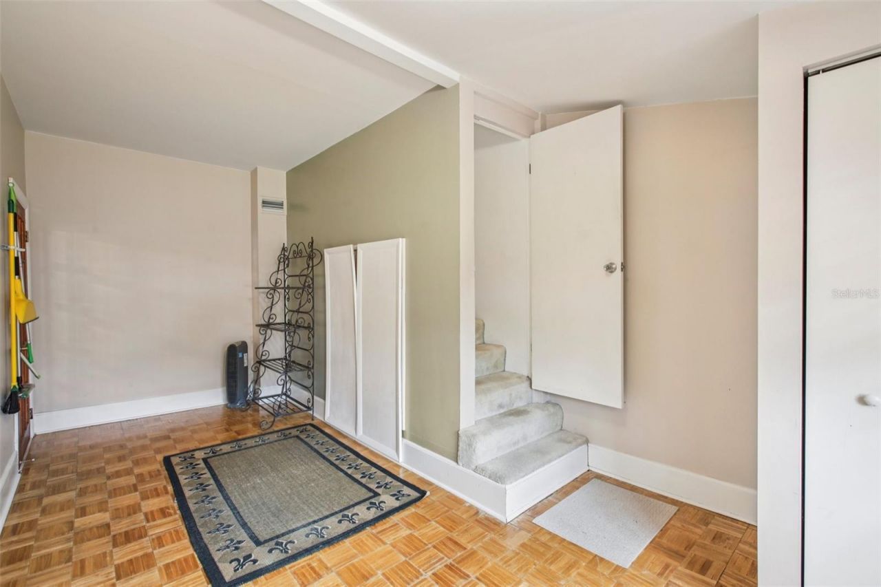 501 32nd Avenue N, Saint Petersburg, FL 33704 Photo