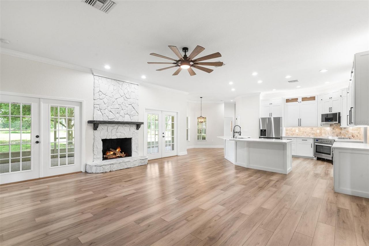 5820 E Johnson Avenue, Haines City, FL 33844 Photo