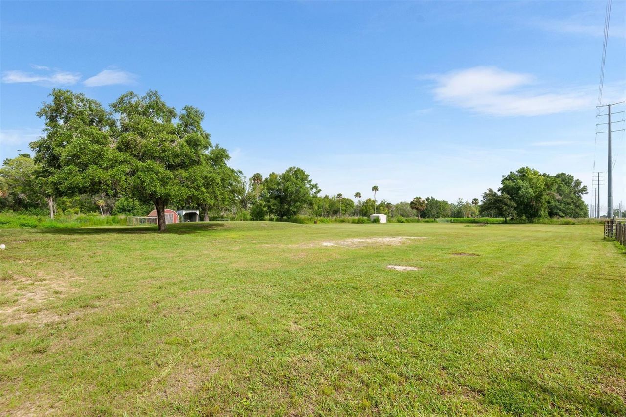 5820 E Johnson Avenue, Haines City, FL 33844 Photo