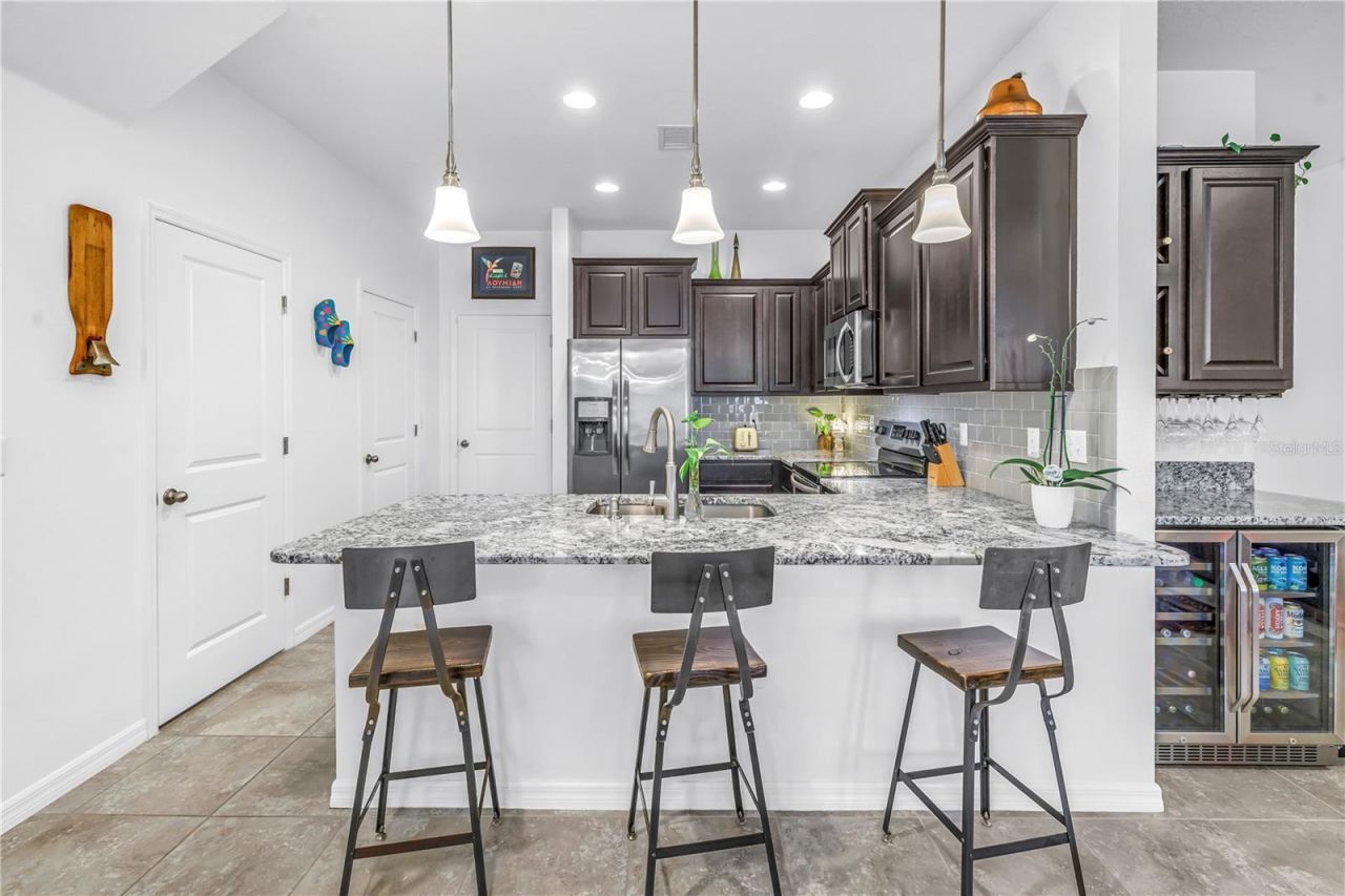 5284 6th Way N, Saint Petersburg, FL 33703 Photo