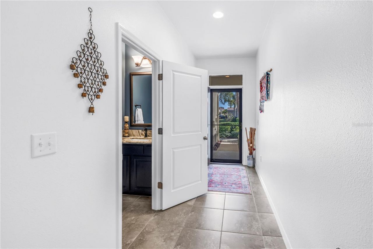 5284 6th Way N, Saint Petersburg, FL 33703 Photo