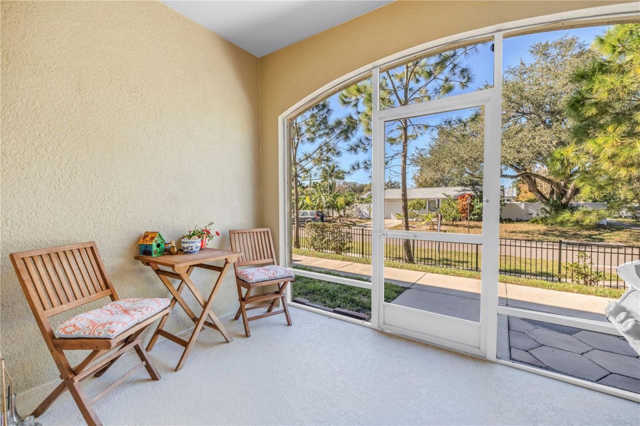 5284 6th Way N, Saint Petersburg, FL 33703 Photo