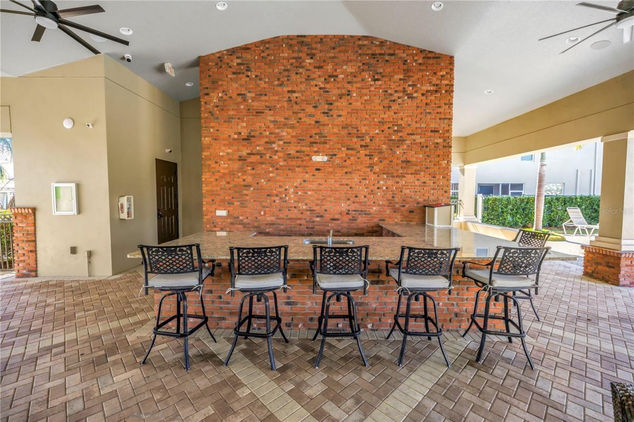 5284 6th Way N, Saint Petersburg, FL 33703 Photo