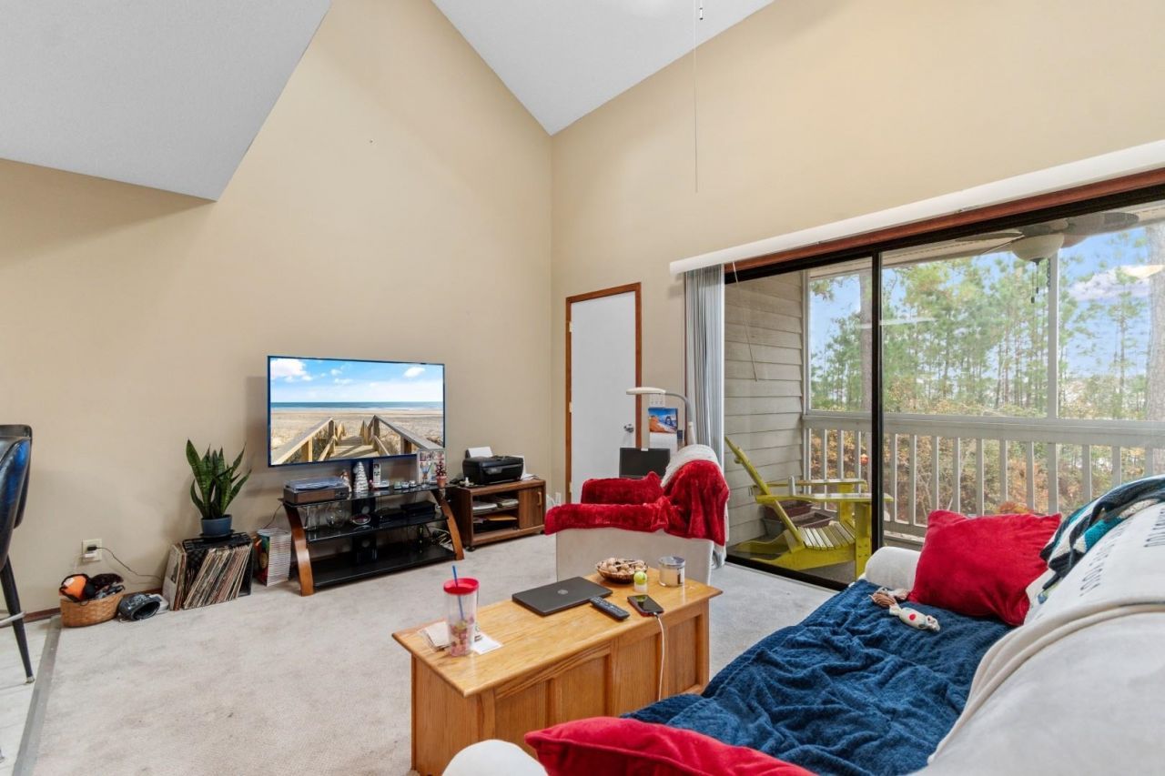 4498 Little River Inn Ln. Photo 10