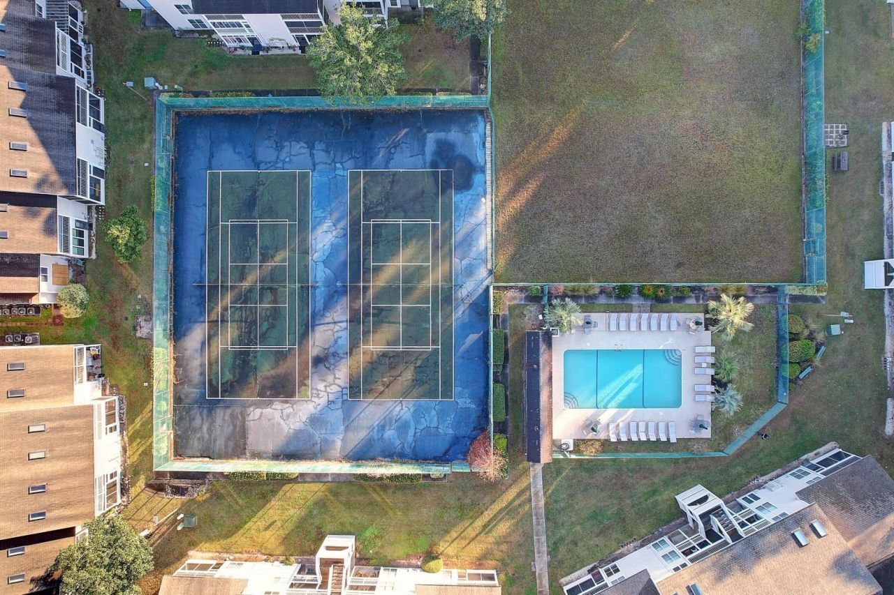 4498 Little River Inn Ln. Photo 37